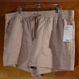 Athleta farallon heathered short, moca colored, size 24
